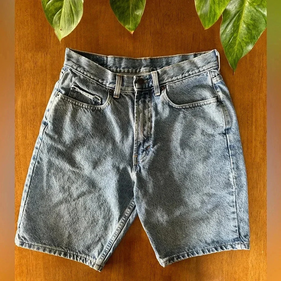 Vintage Gap Easy Fit Jean Shorts - Picture 3 of 9